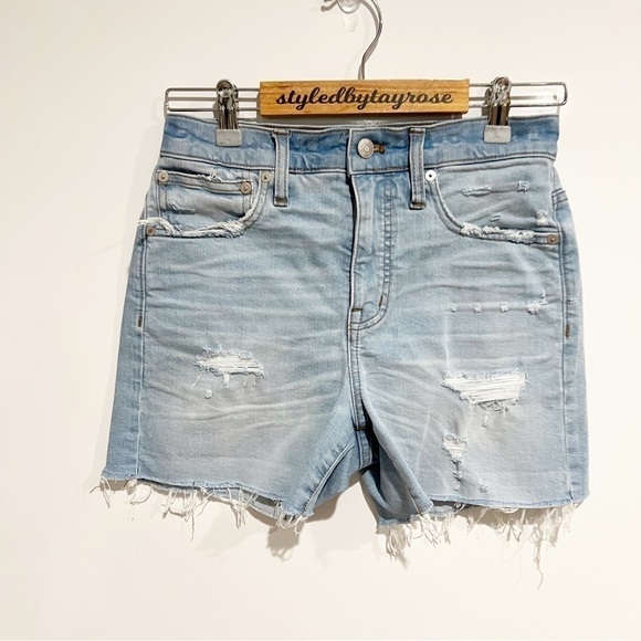 Madewell High-Rise Denim Shorts in Posey Wash - Picture 5 of 12